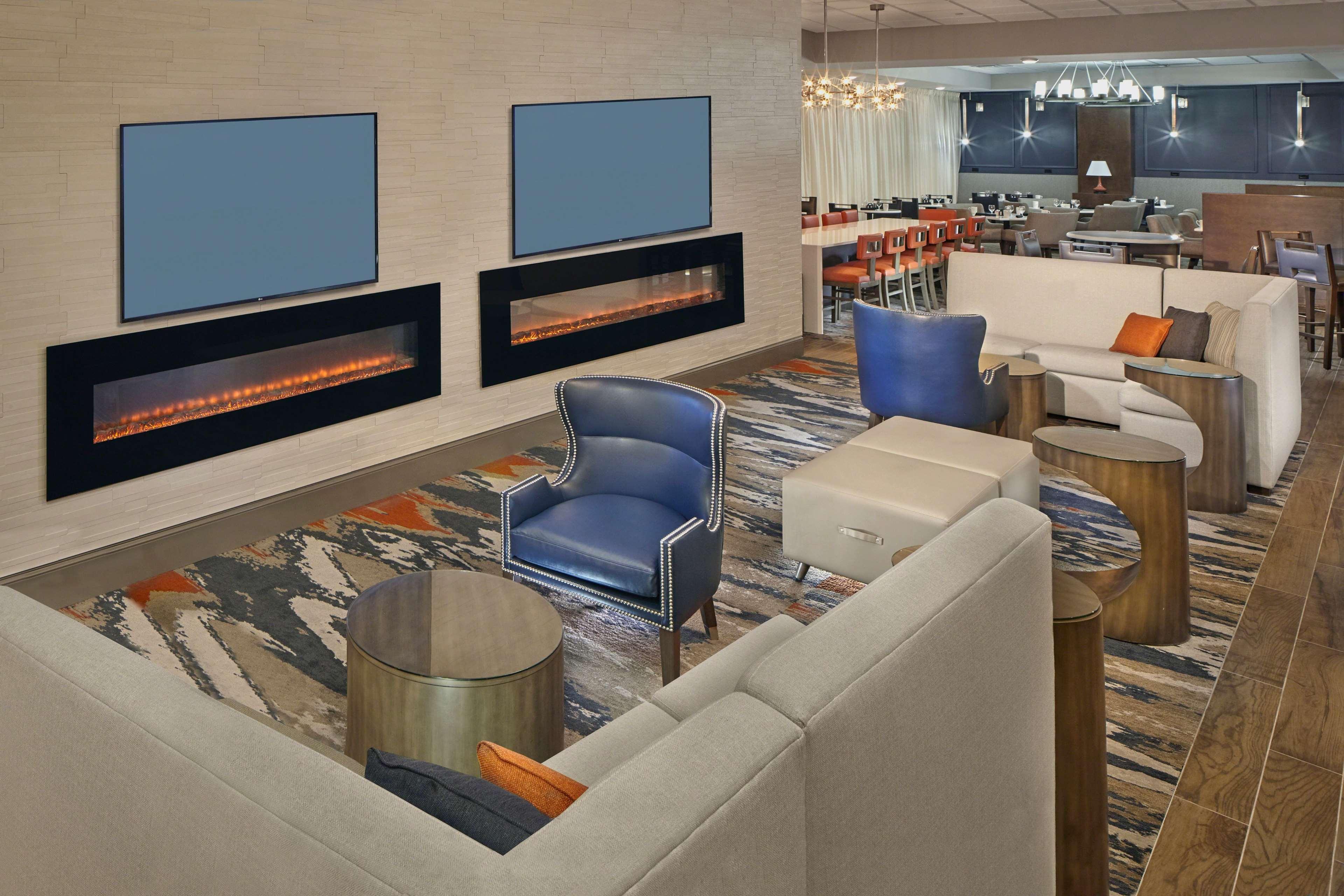 Doubletree By Hilton Little Rock Hotel Exterior foto