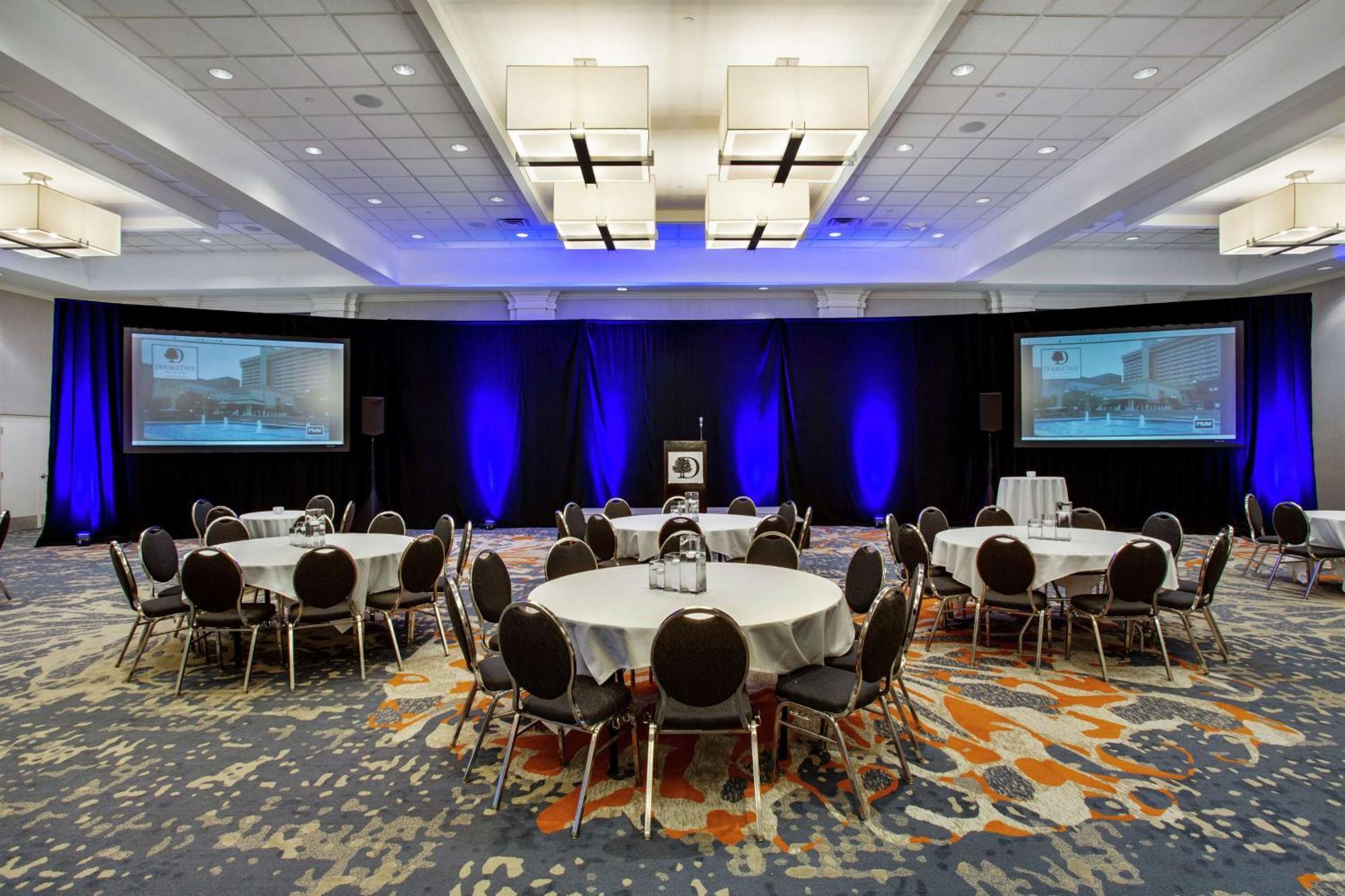 Doubletree By Hilton Little Rock Hotel Exterior foto
